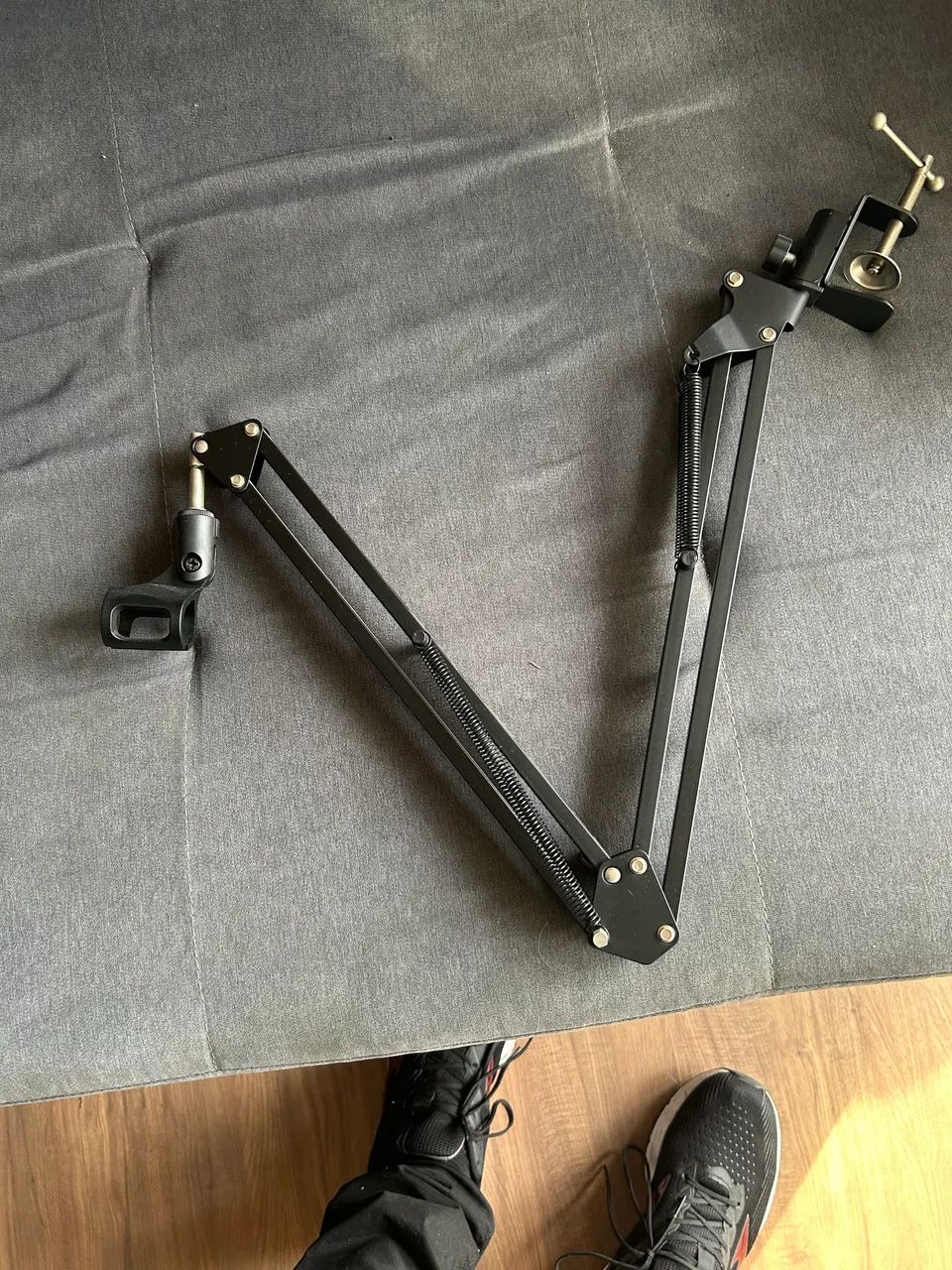 Professional Articulating Microphone Arm422080694034124802