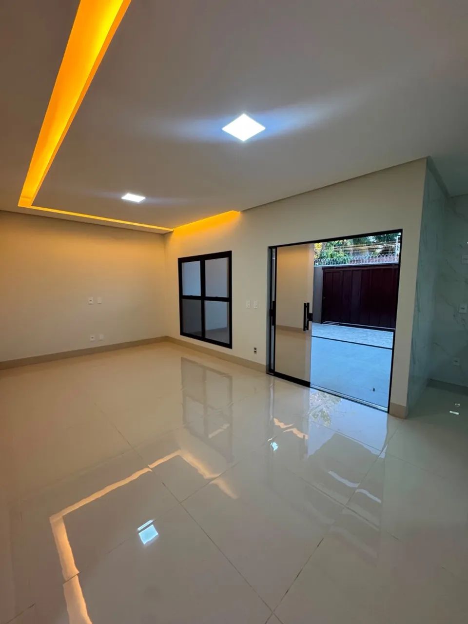 CASA À VENDA | REGIÃO SUL - Foto 2
