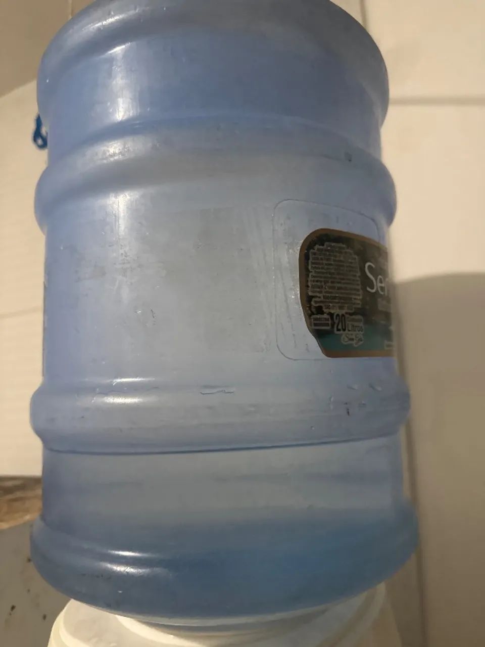 Bebedouro com galão  - Foto 2