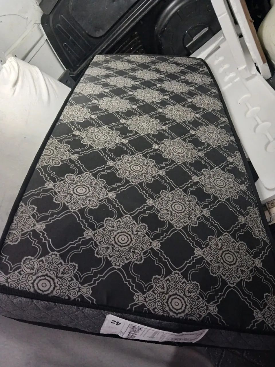 Colchão solteiro super barato só hoje  - Foto 3