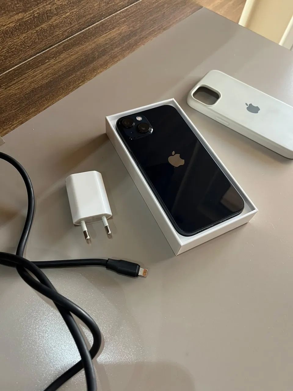 iPhone 13 - 128gb - Nunca aberto  - Foto 3