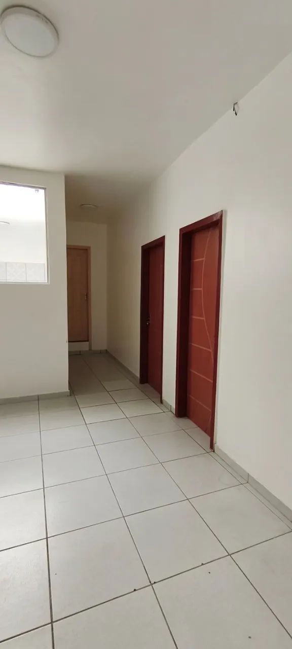 Apto amplo na Compensa próx. A Feira com 2 quartos sendo 1 suíte 