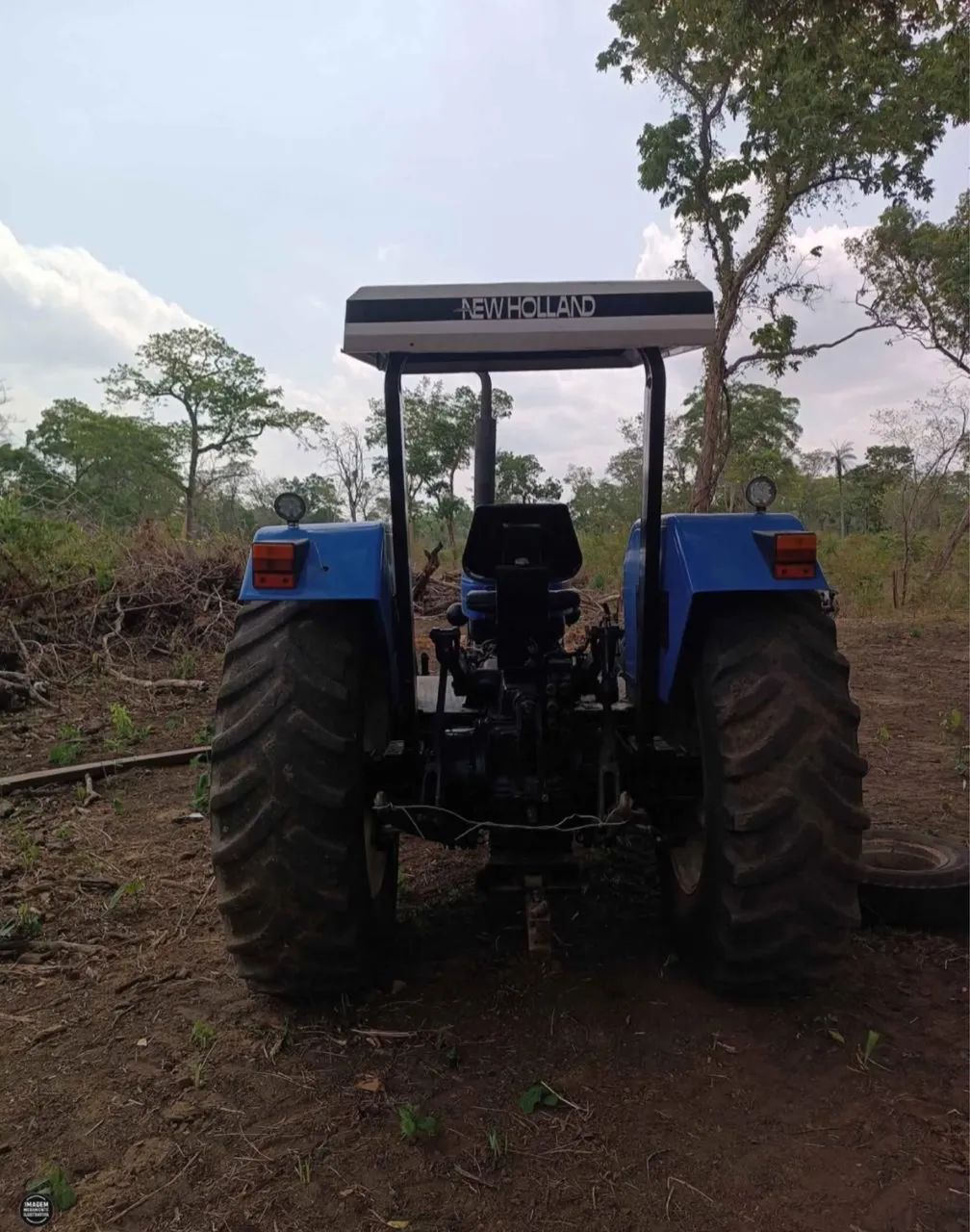 Trator - Foto 5