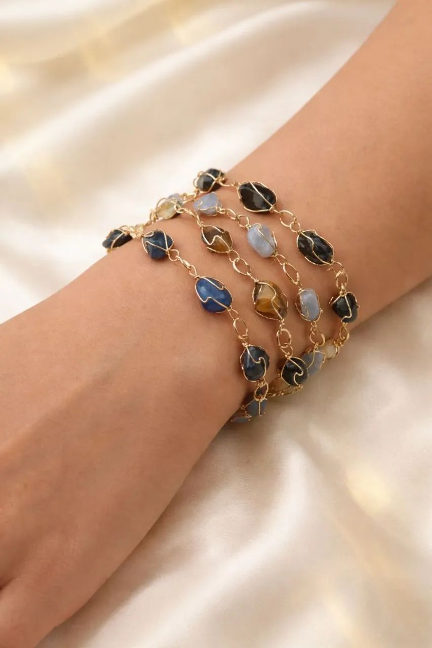 Pulseiras e colares de cristais 