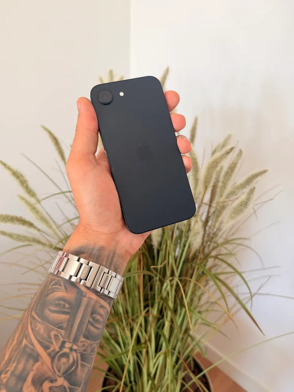 iPhone 16E 128GB Preto - Foto 3