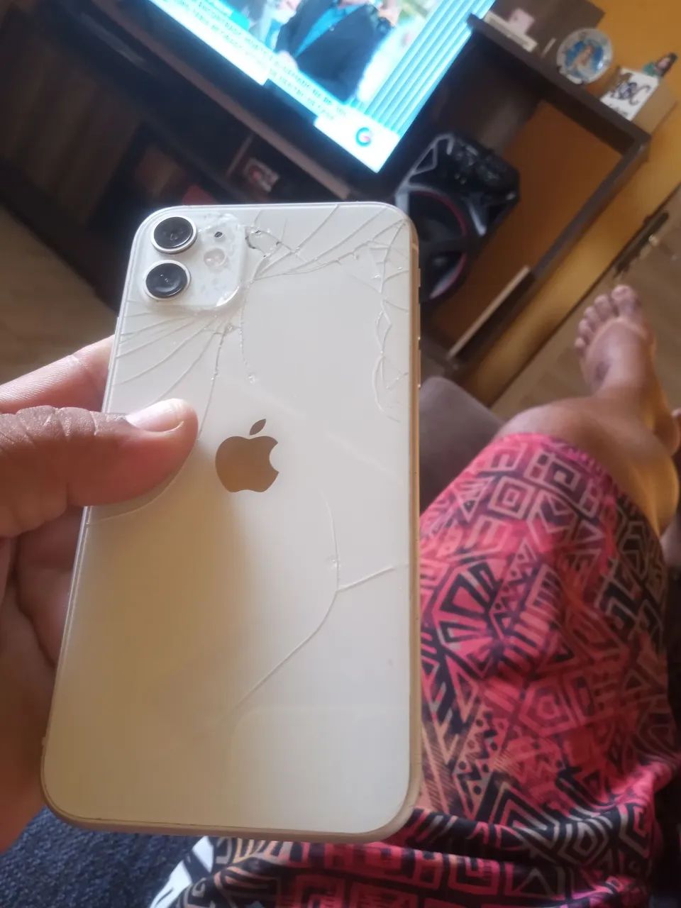 Vendo um iPhone 11 64GB  - Foto 2