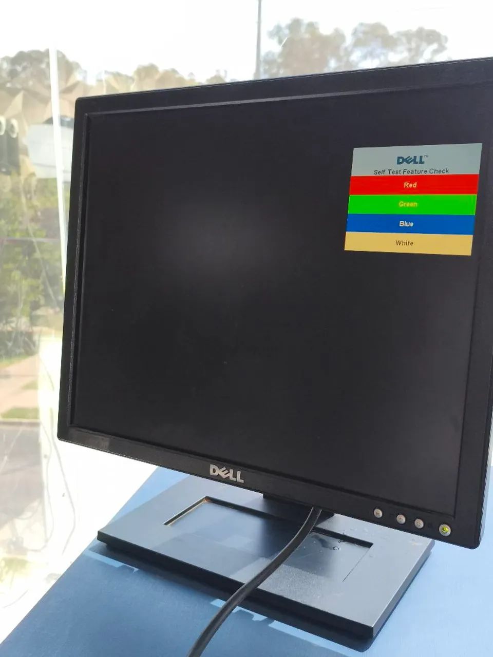 Monitor 17 Dell vga