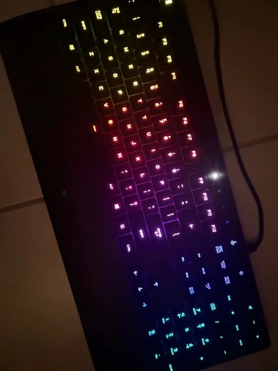 Teclado gamer Logitech g213 prodigy - Foto 2