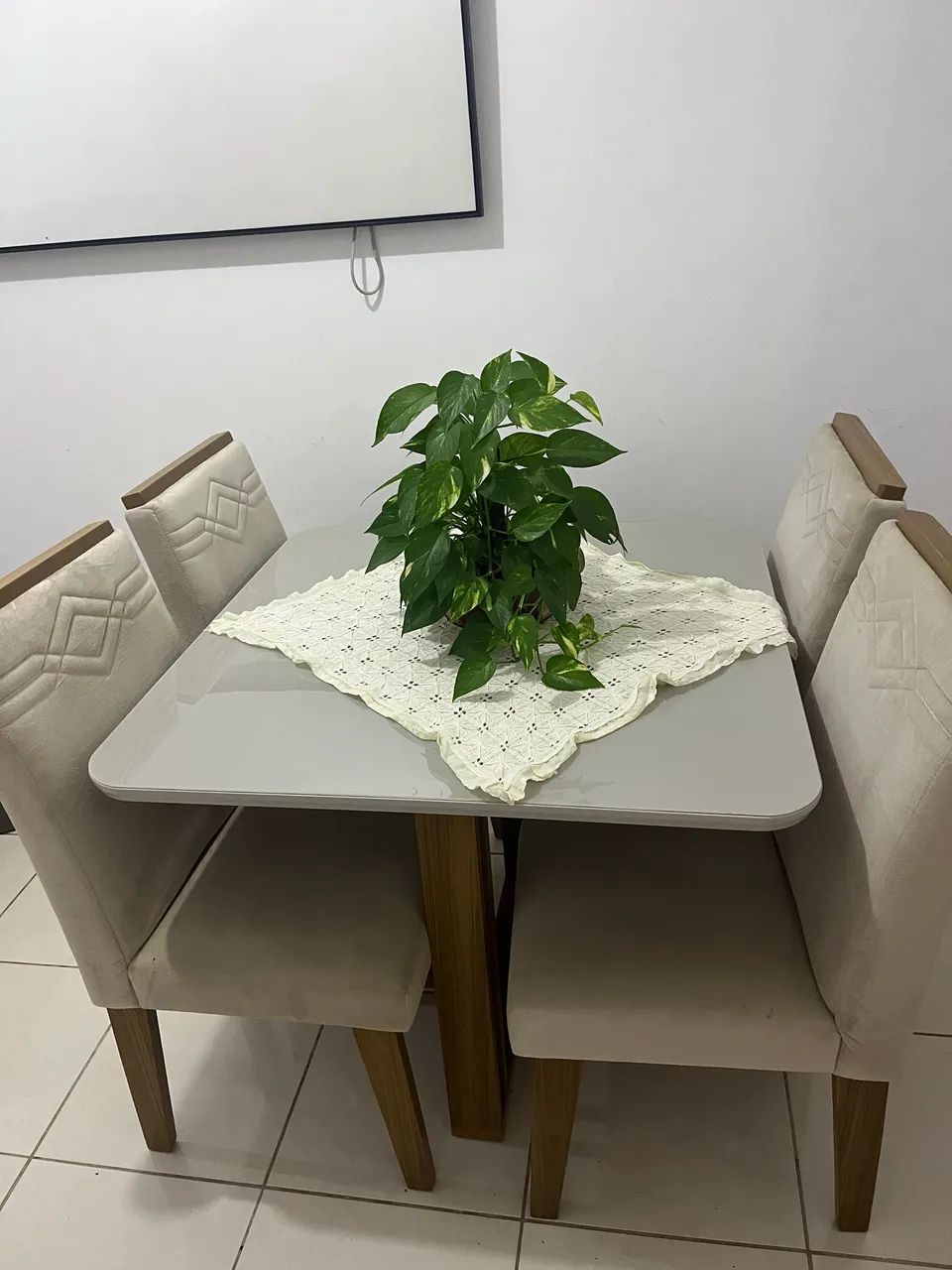 Conjunto de mesa de 4 lugares  - Foto 4