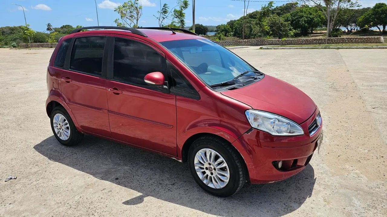 Fiat Idea Attractive 1.4 Fire Flex 8V 5P 2012 - Foto 3
