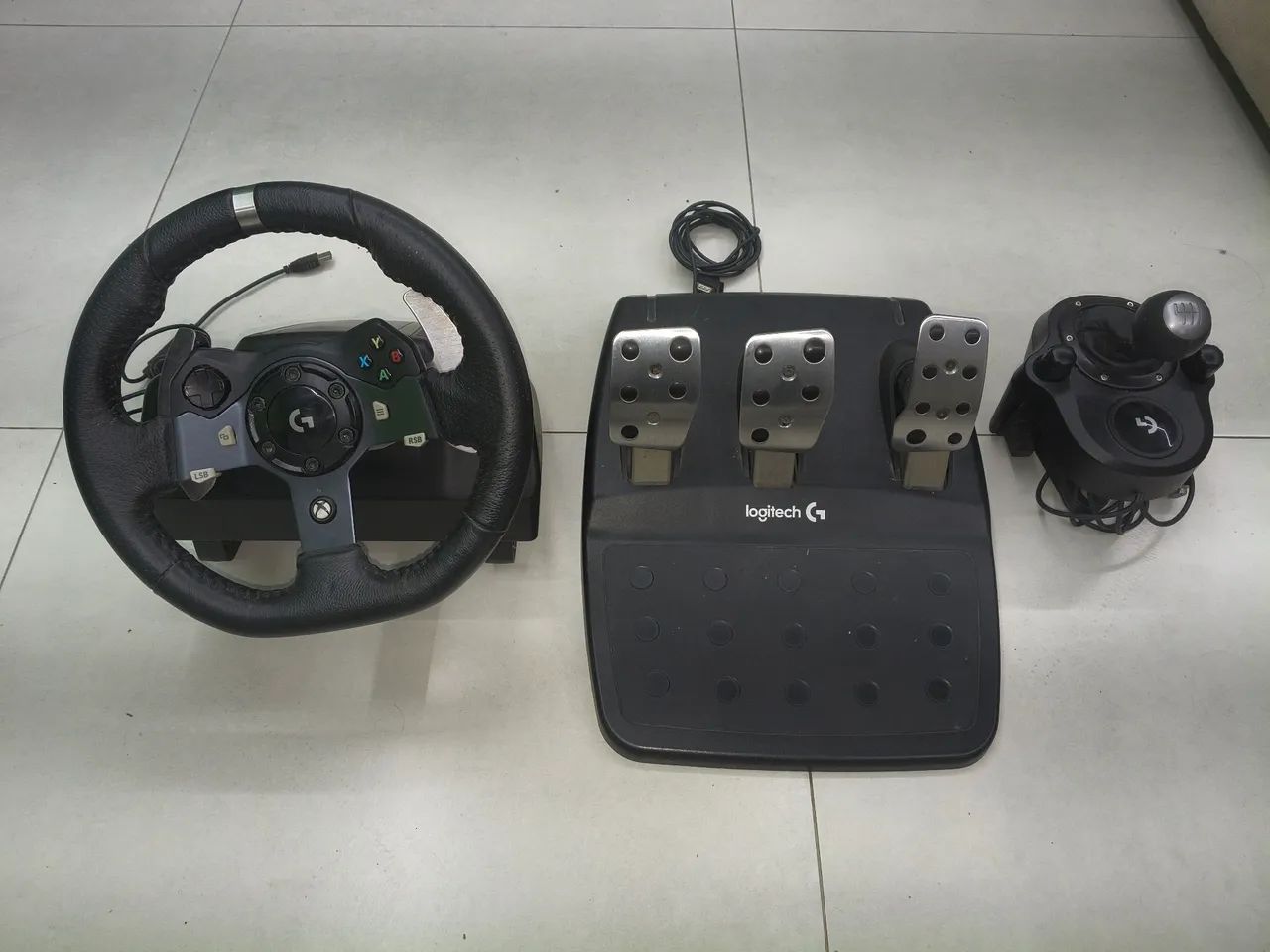 Logitech G920 + Pedaleira + Câmbio | Xbox One e PC