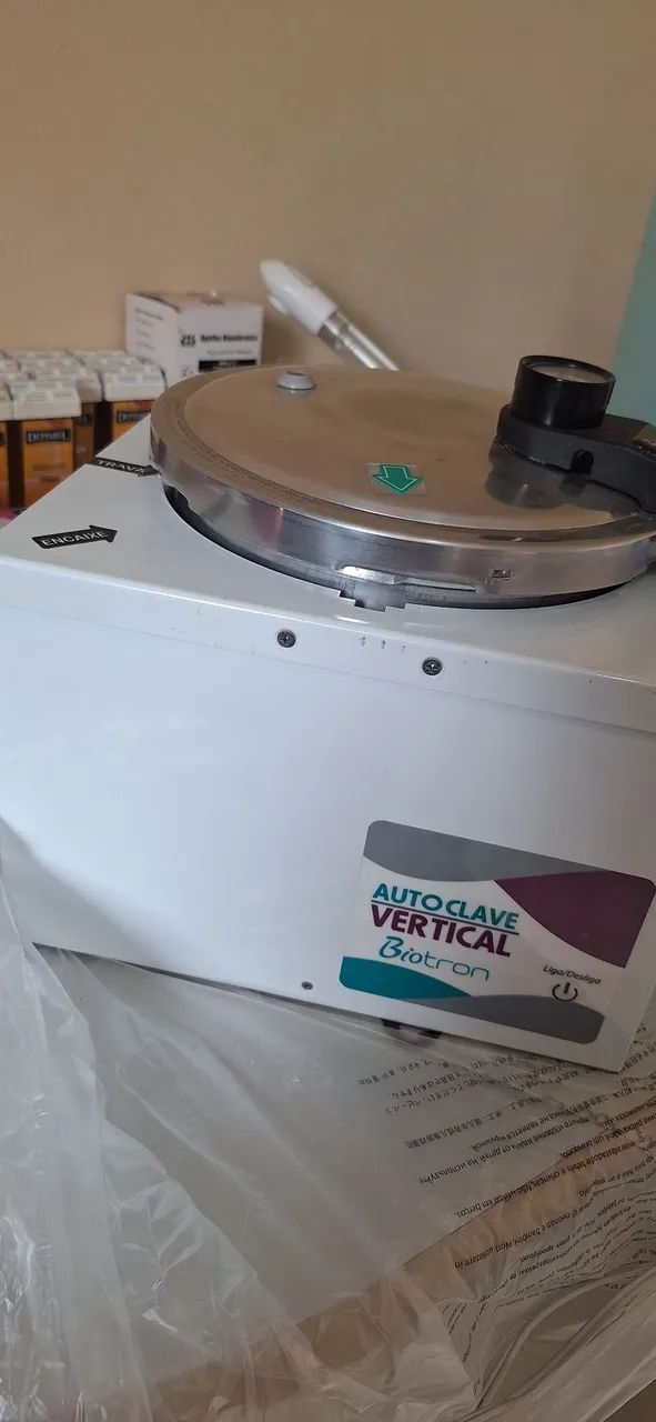 Autoclave Vertical 5 Litros Biotron
