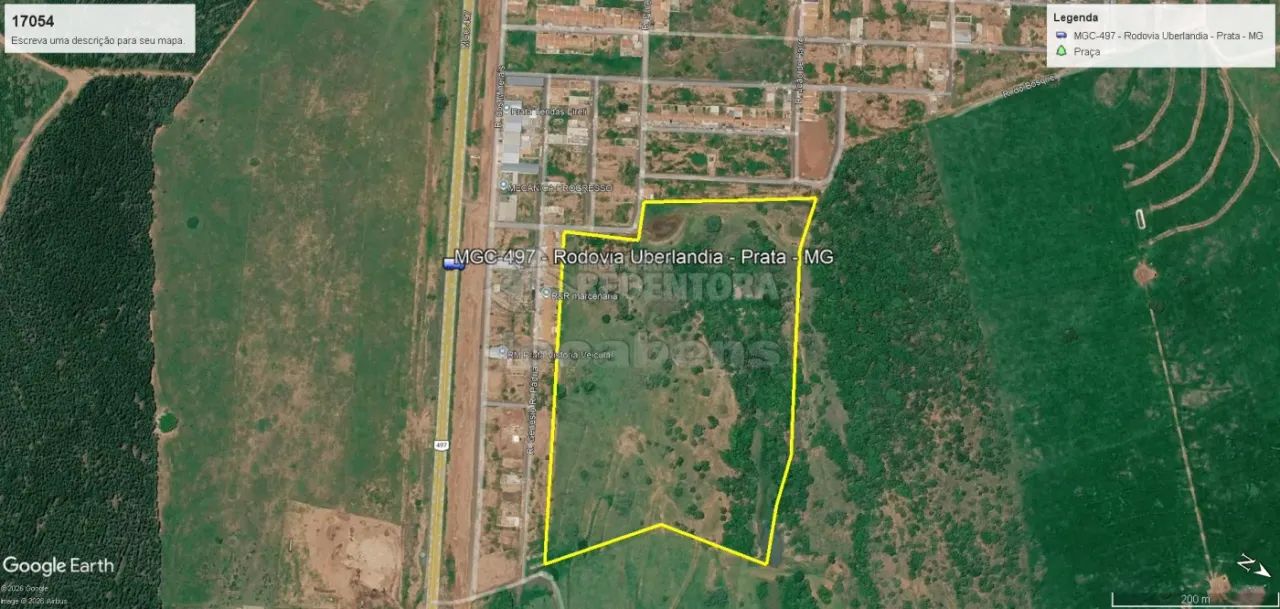 Terreno Área em Prata