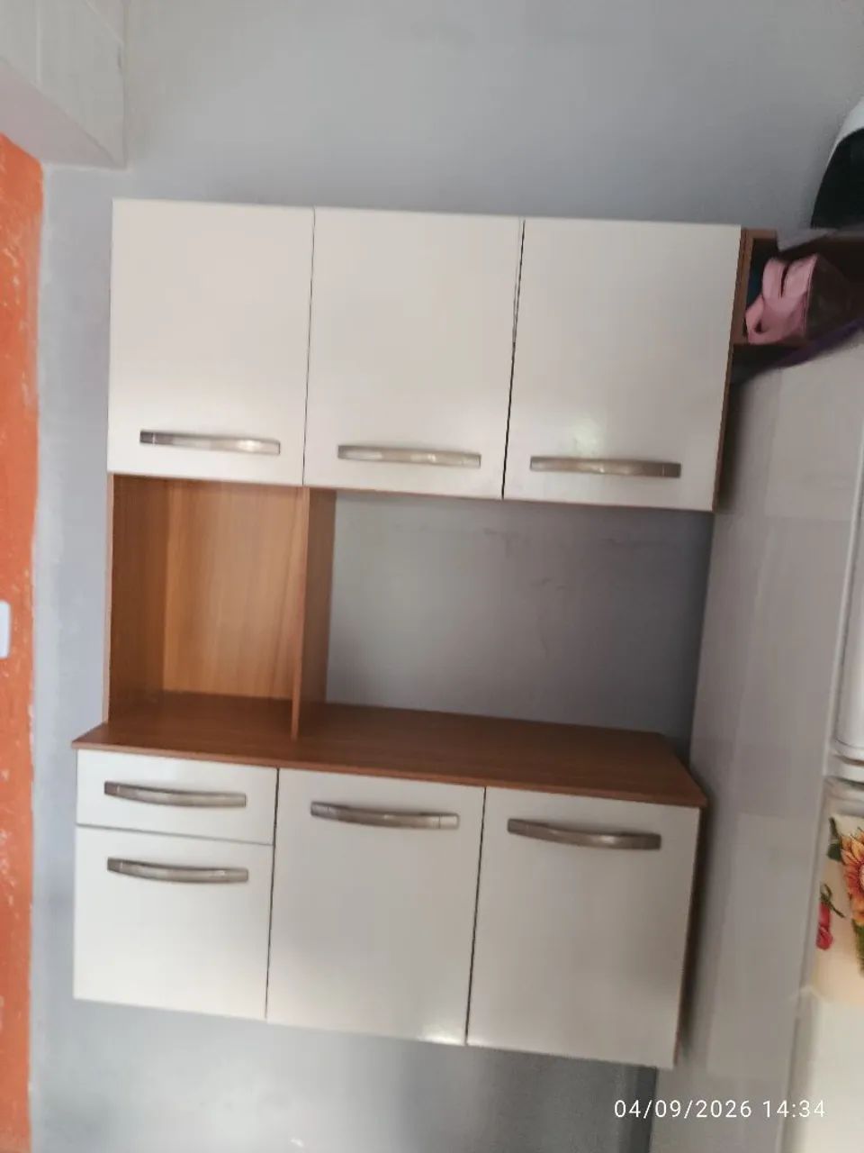 ARMÁRIO DE COZINHA 