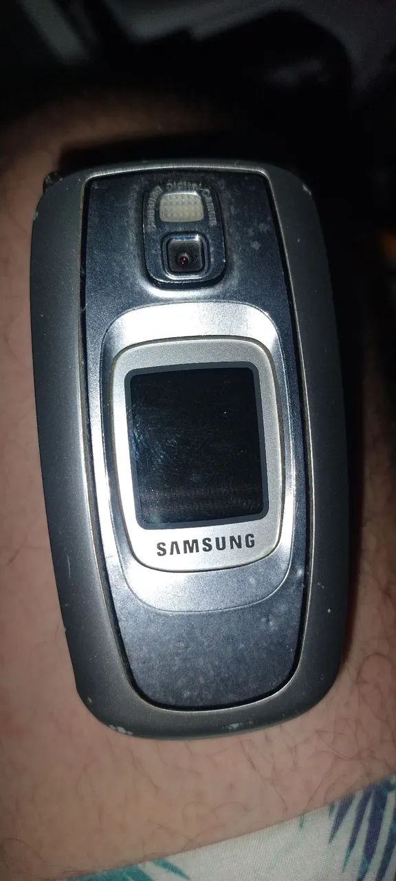 Vendo um celular para retirada de peças 