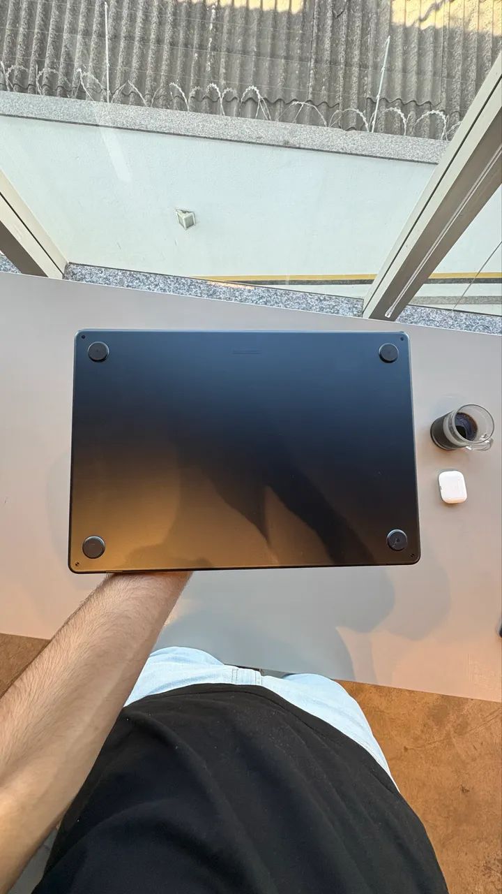 Macbook Air 15 Polegadas M2 2023 - Muito Novo! - Foto 3