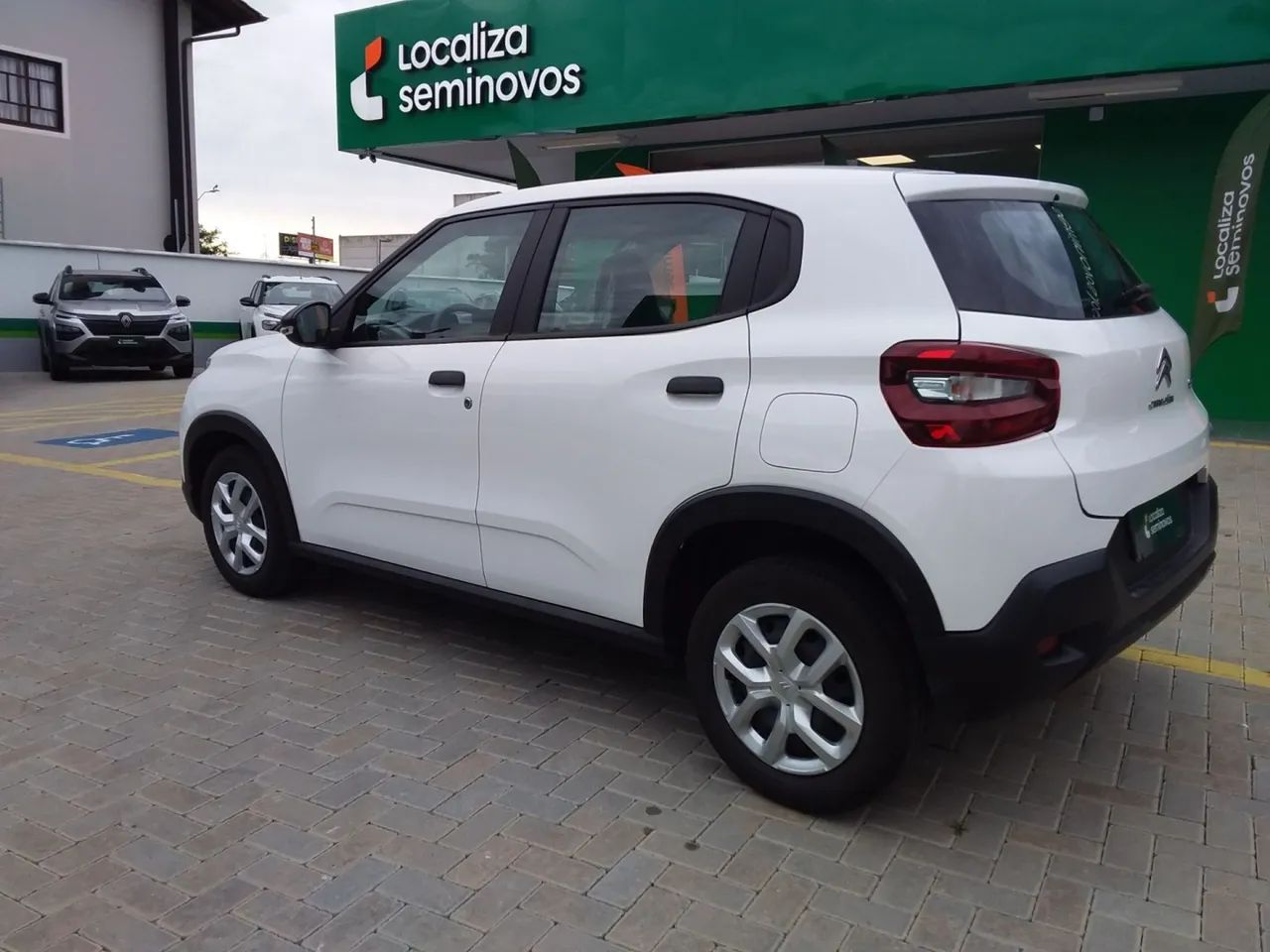 Citroen C3 Live Pack 1.0 Flex 6V 5P Mec. 2025 - Foto 4