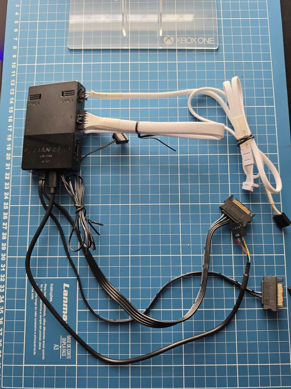 Controladora Lian Li Unifan ALV2 - Foto 4