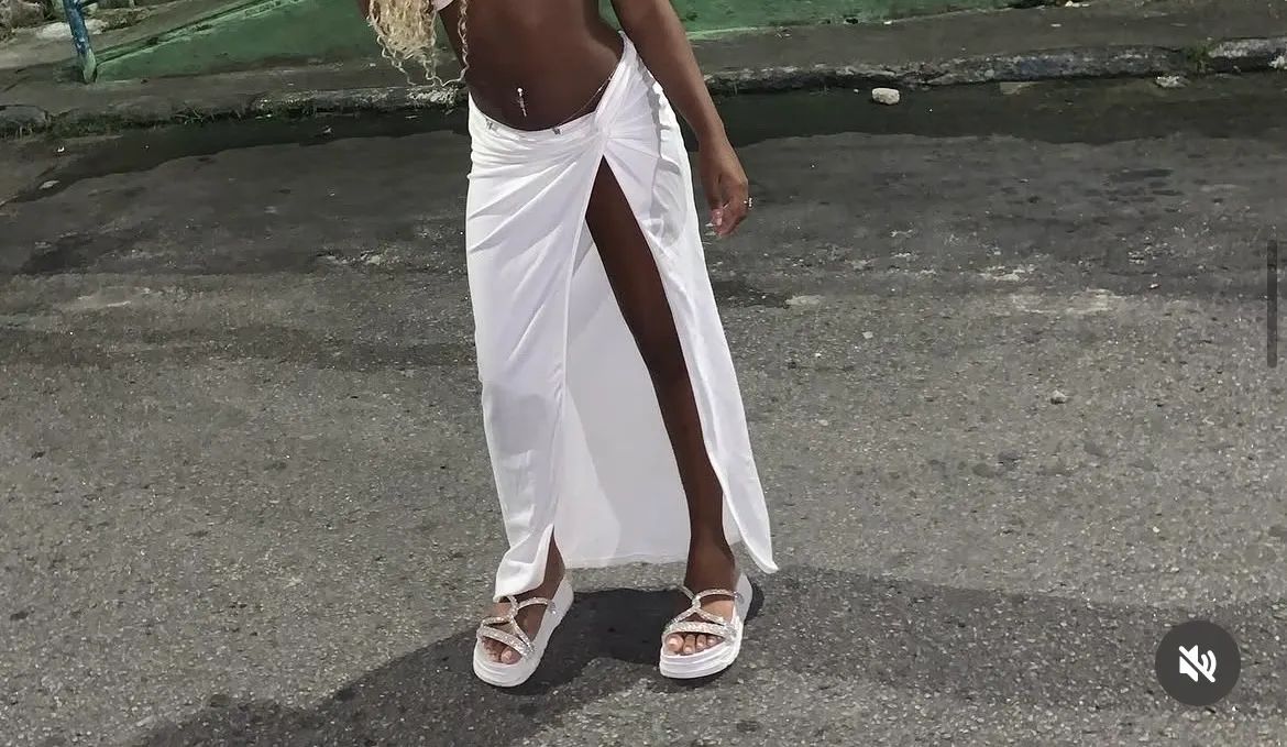 Roupas seminovas  - Foto 5