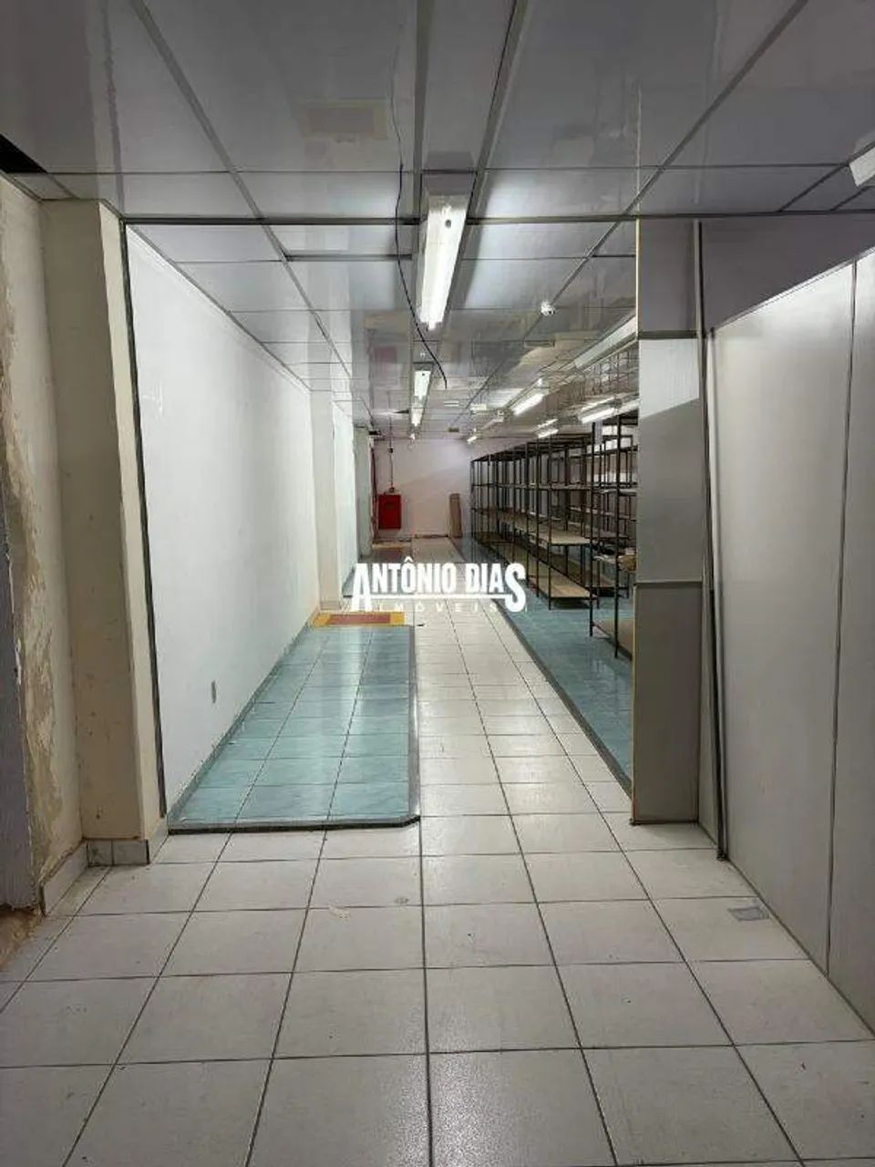 LOJA COMERCIAL PARA LOCAÇÃO  CENTRO - Foto 3