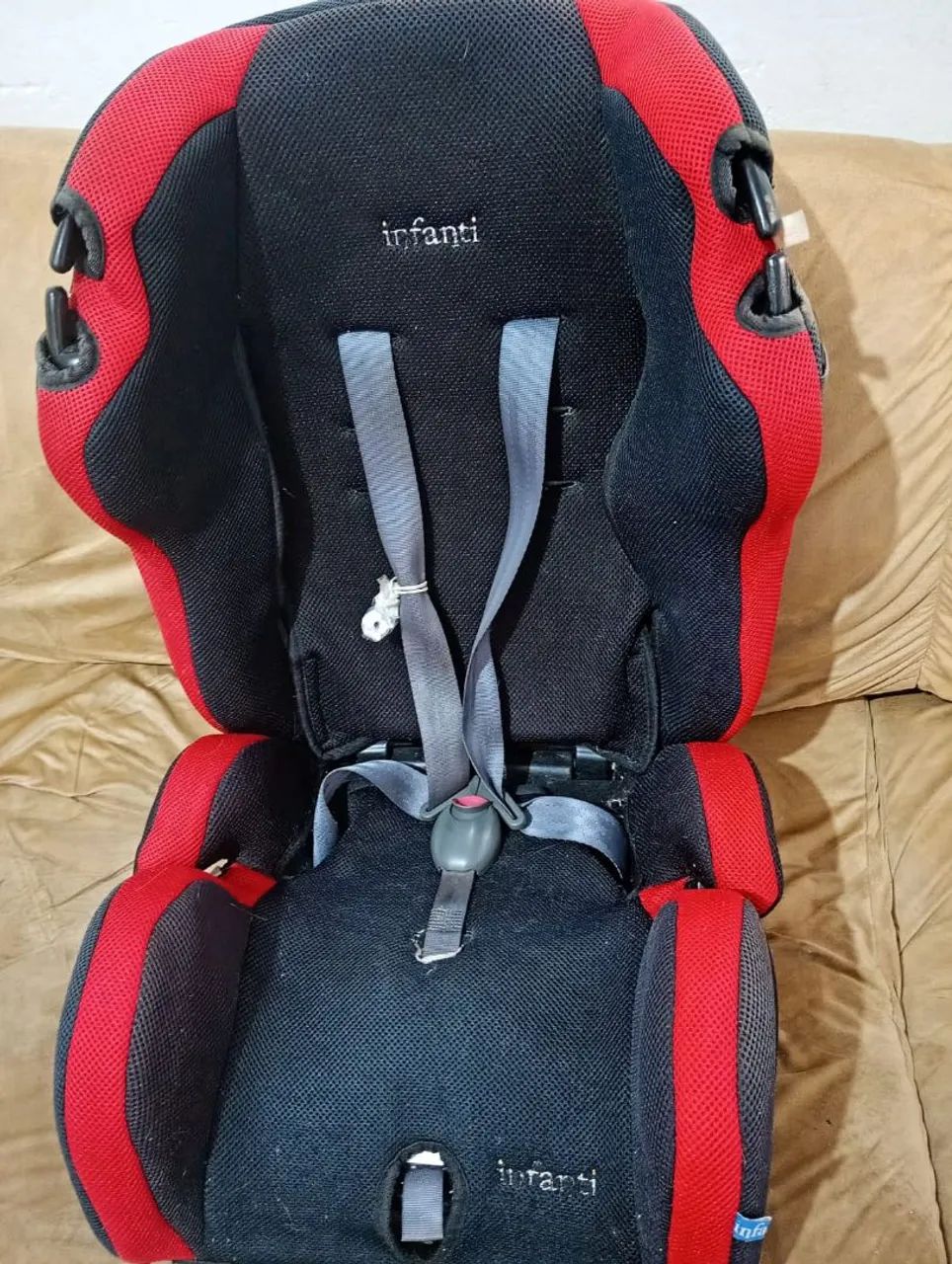 Cadeirinha infantil