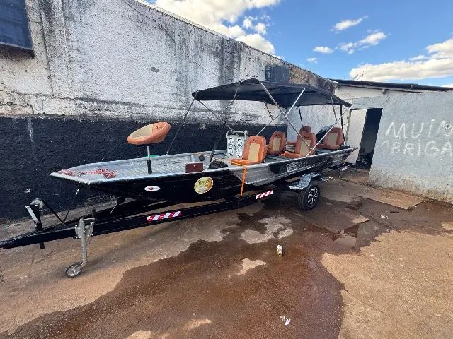 Canoa com comando a distância  - Foto 2