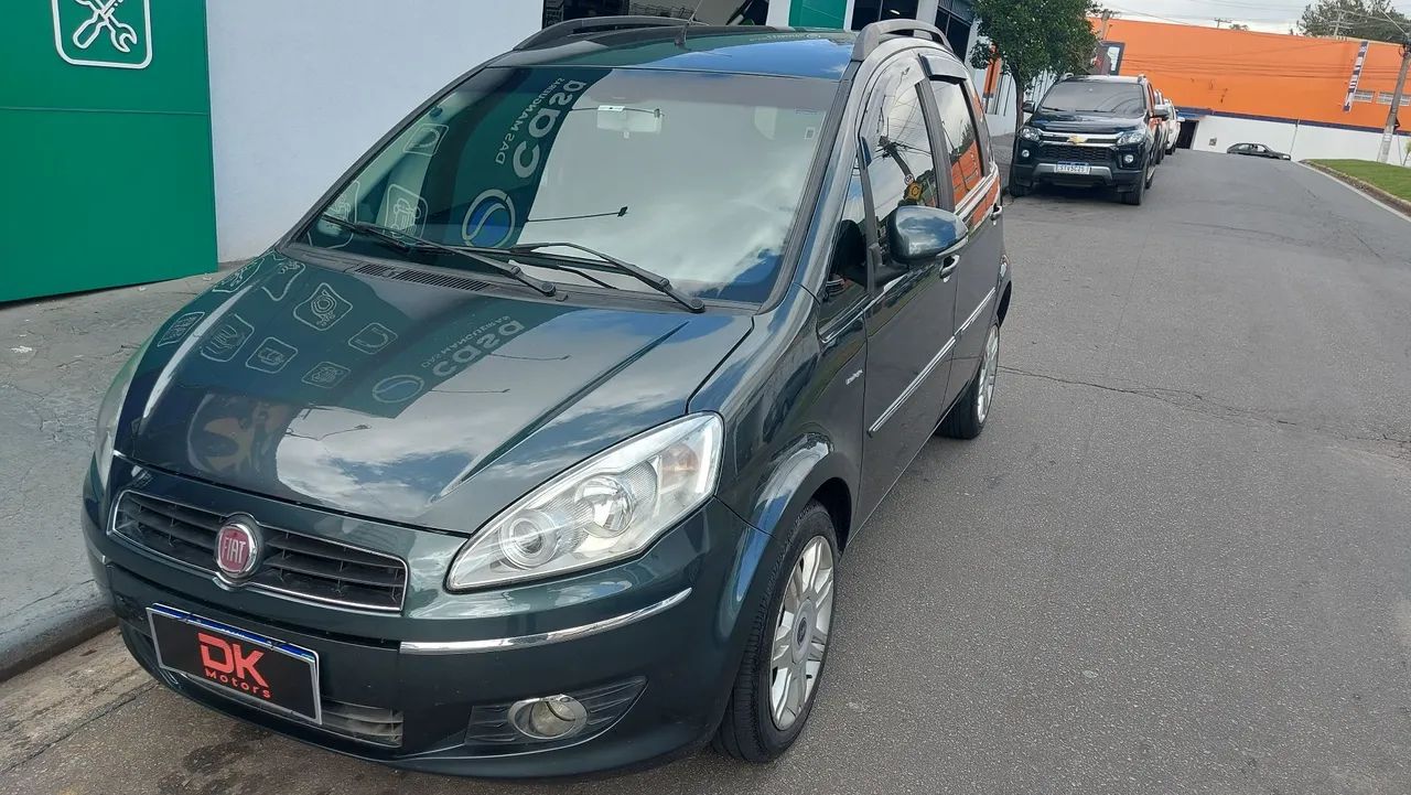 Fiat Idea Essence Dualogic 1.6 Flex 16V 5P 2012 - Foto 2
