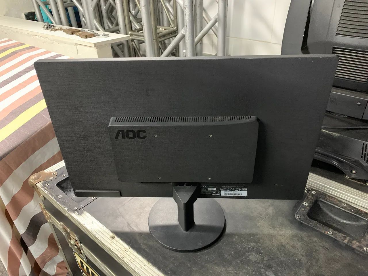 Vendo Monitor AOC 19 polegadas. - Foto 2