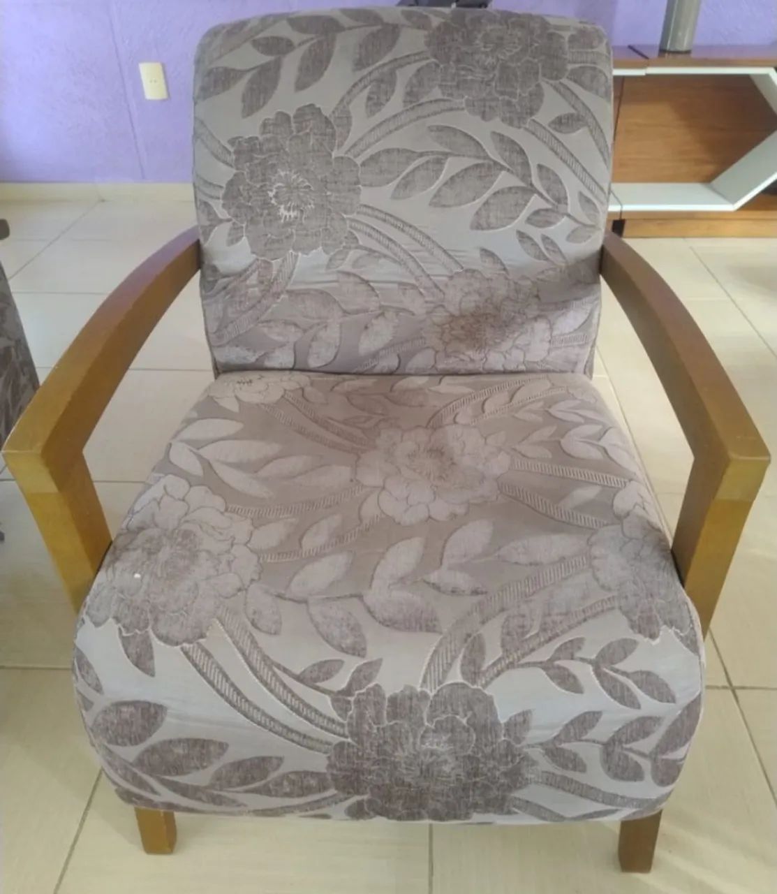 2 Poltronas Confortáveis em Ótimo Estado