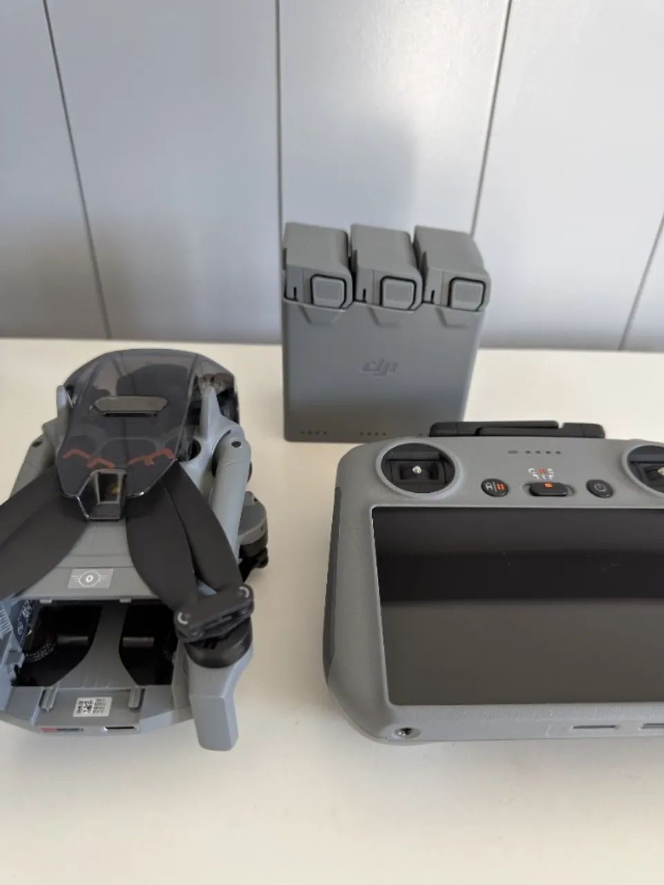 Drone DJI Mini 5 Pro Combo Fly More Novo Sem Uso - Foto 2