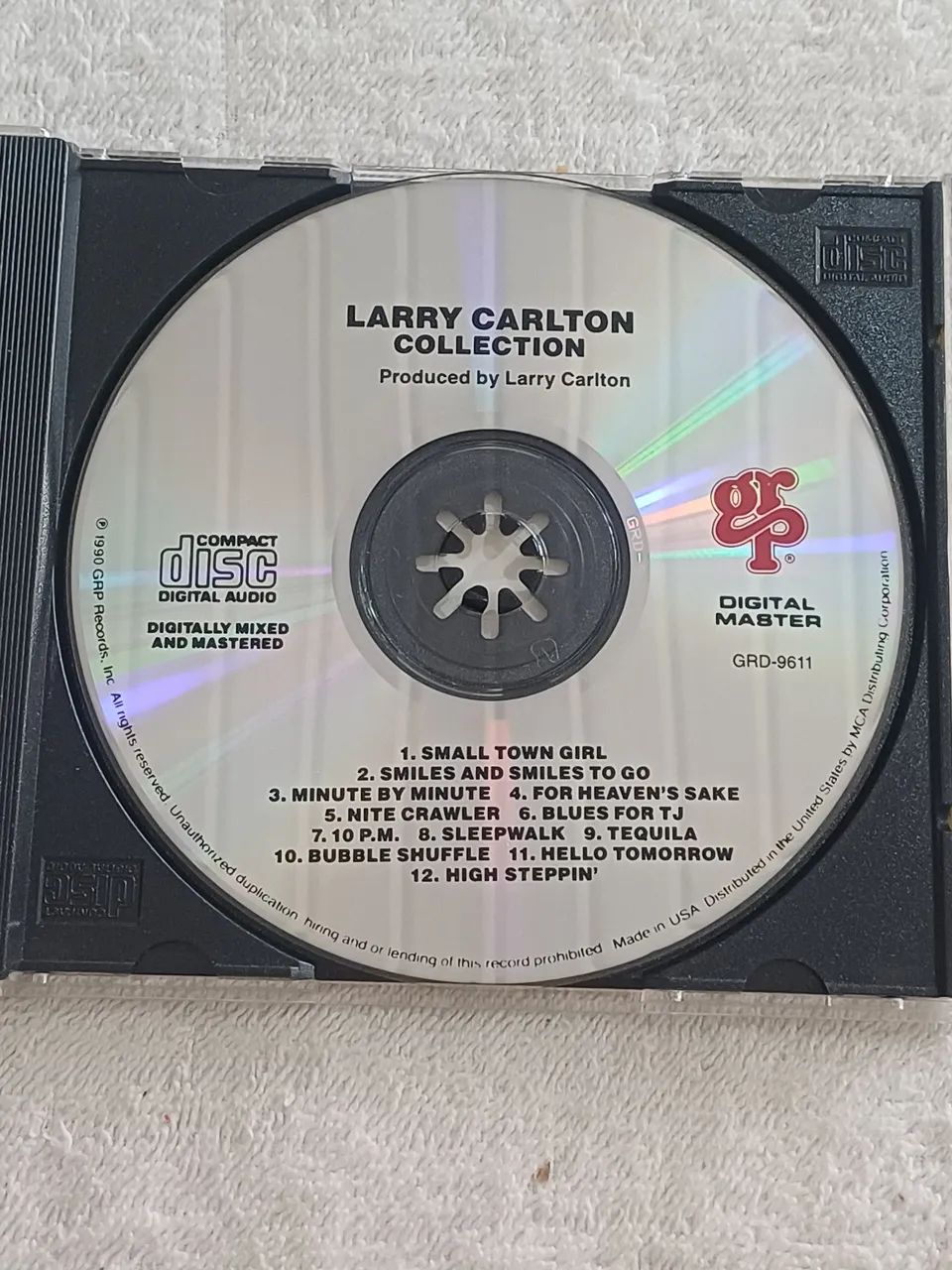 CD de coletânea do guitarrista de jazz Larry Carlton - Foto 4