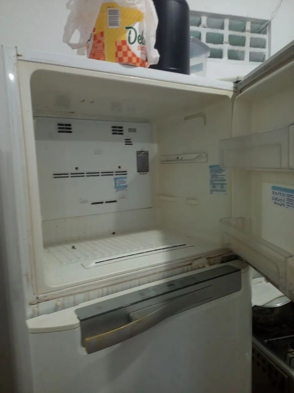 Geladeira DFN50 Retirar peças - Foto 3