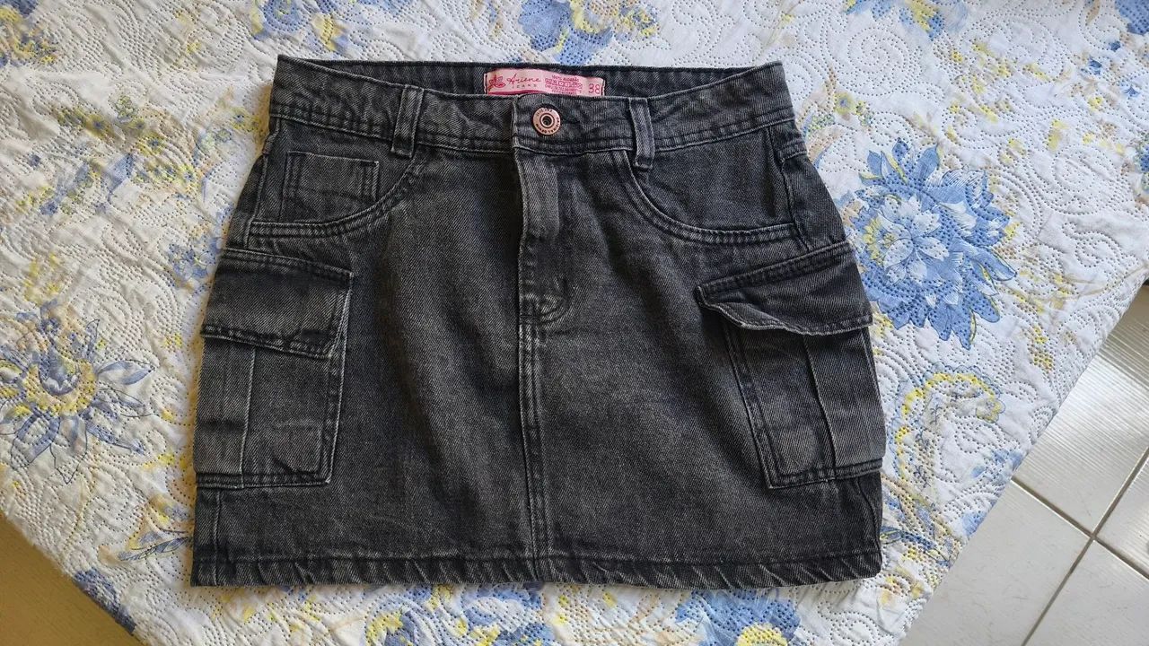 Saia Jeans Cargo cintura alta 