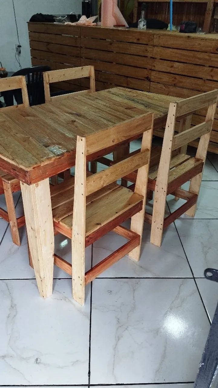 Conjunto de mesa e cadeiras  - Foto 2