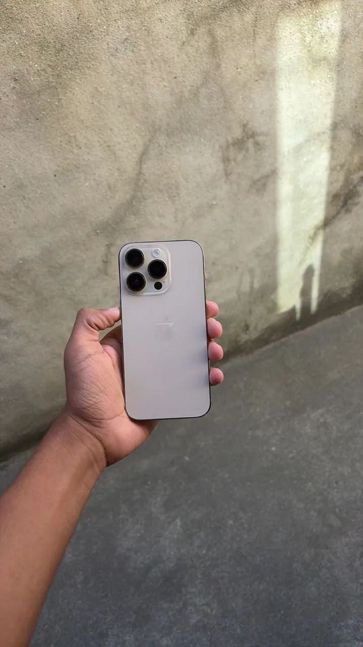 IPHONE 14 PRO DOURADO - Foto 2