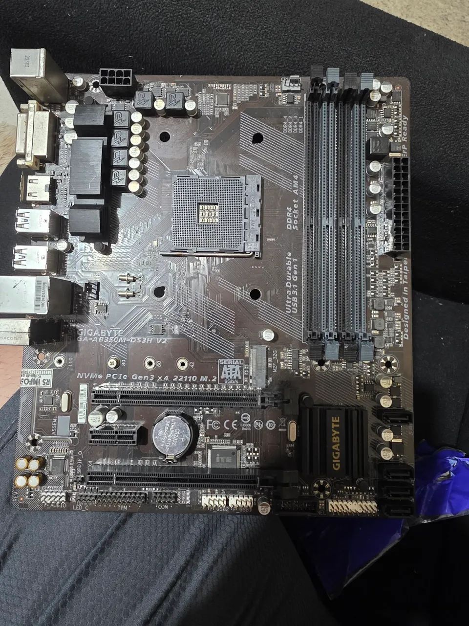 Placa mae b350m gigabyte