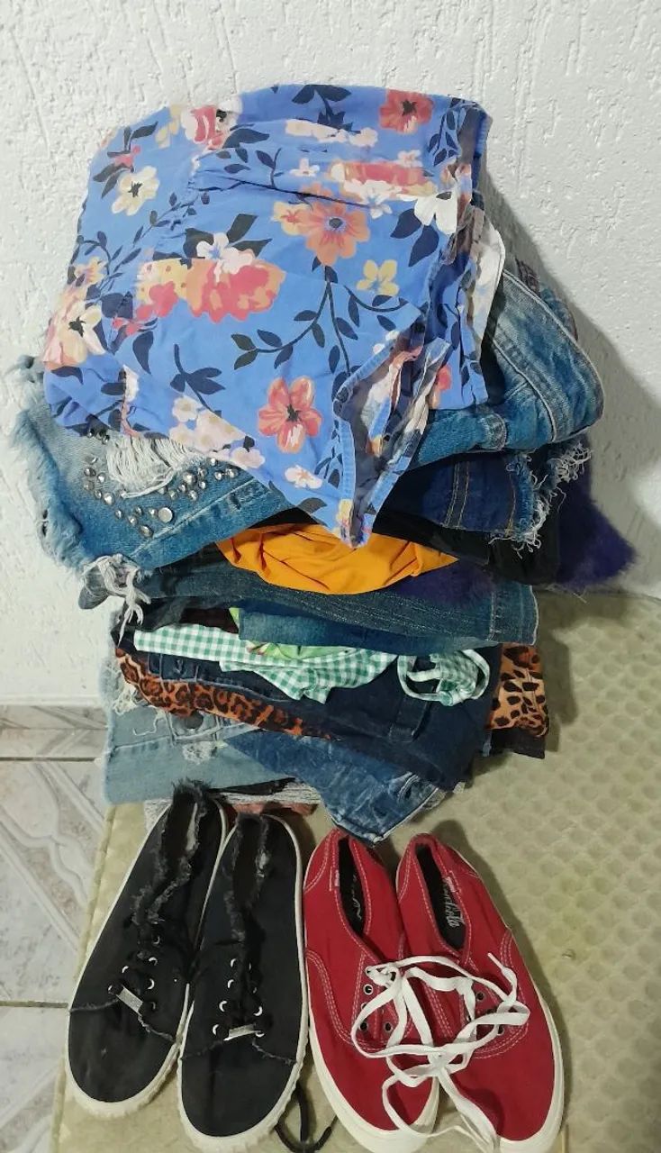 Lote de roupas femininas  - Foto 2