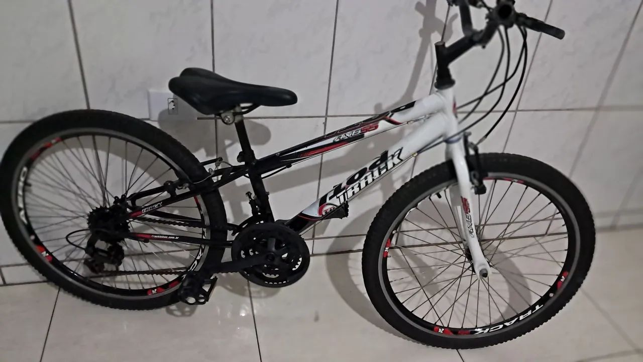 Bicicleta aro 20 semi-nova pouco uso original * - Foto 3