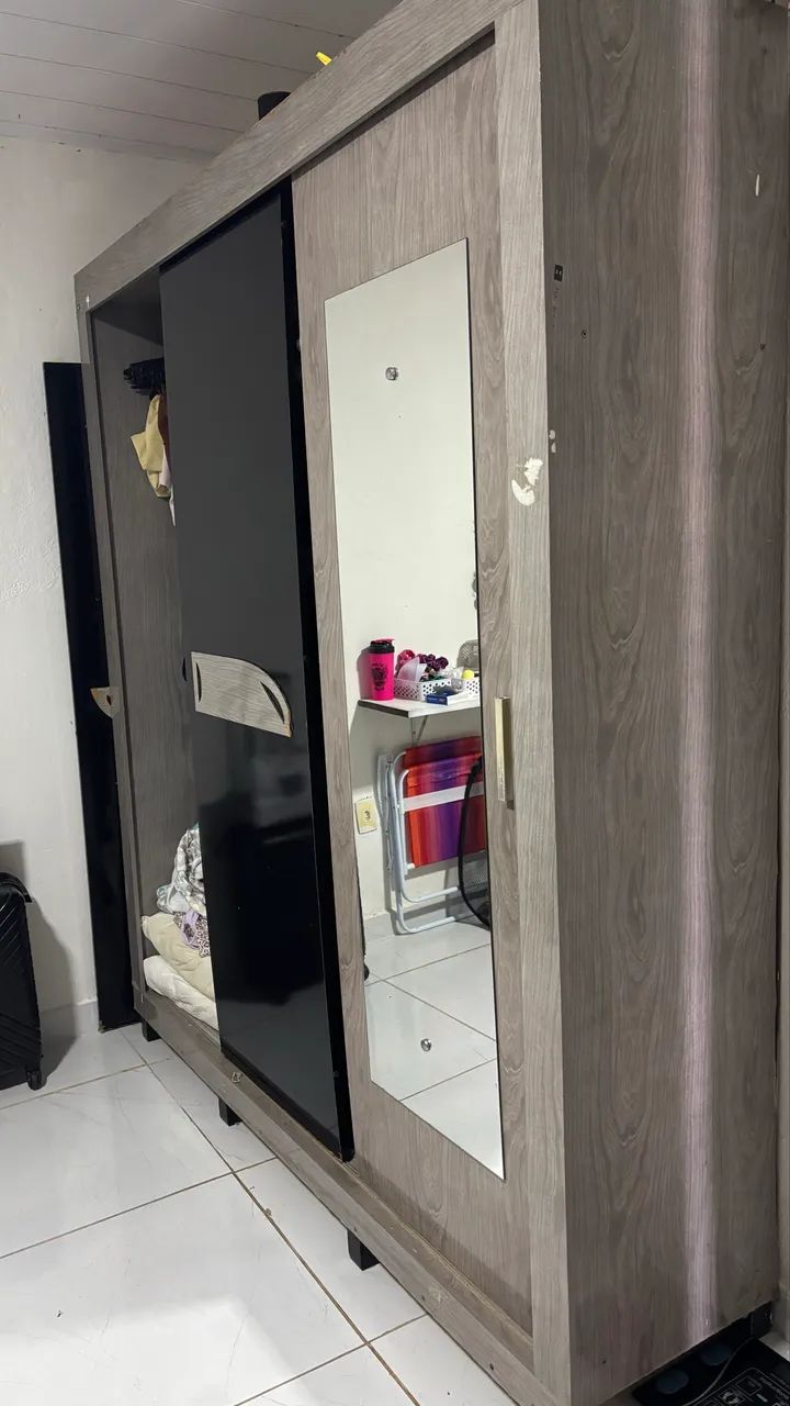 Guarda roupa