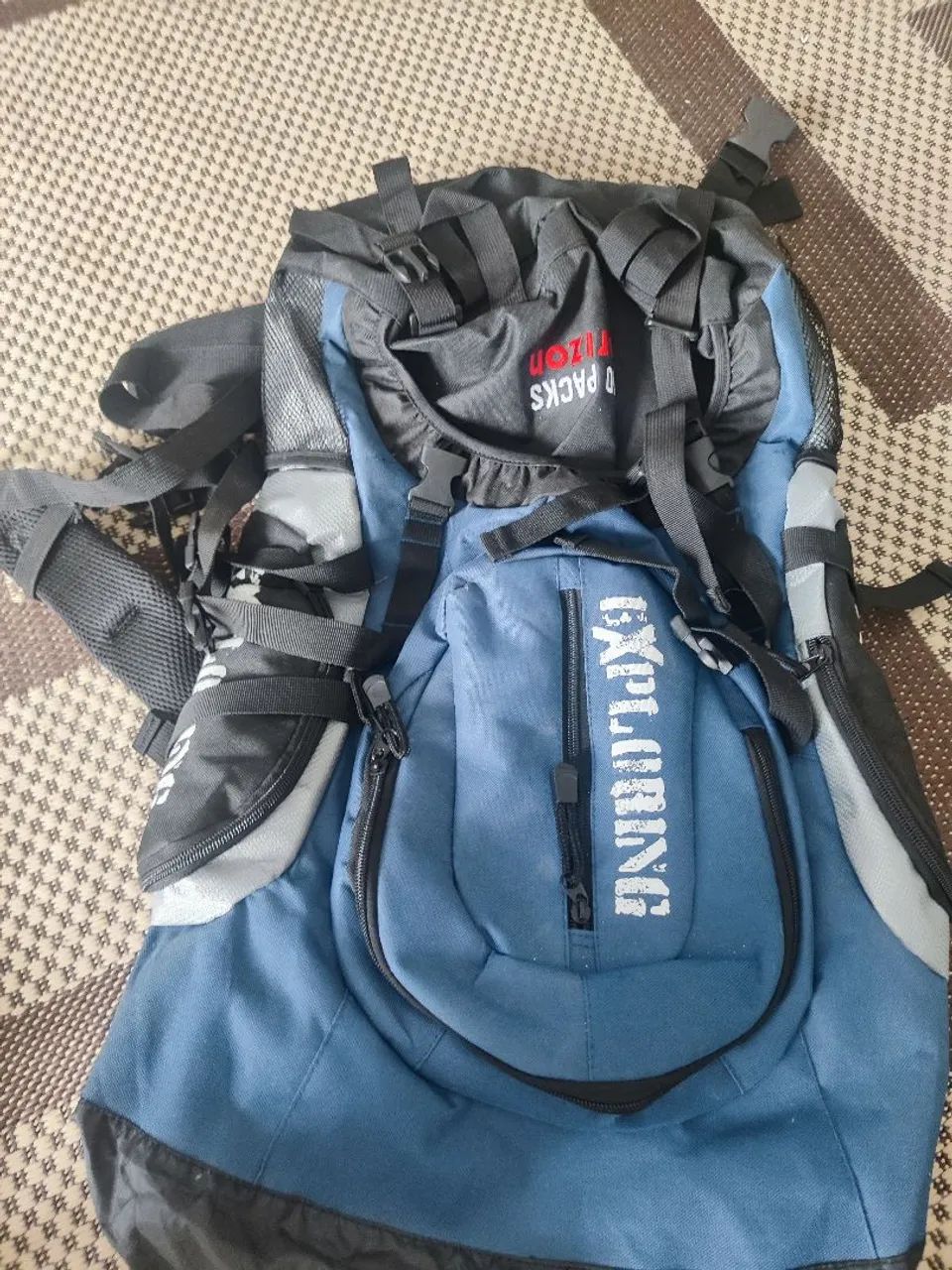 Mochila de camping 55 litros 