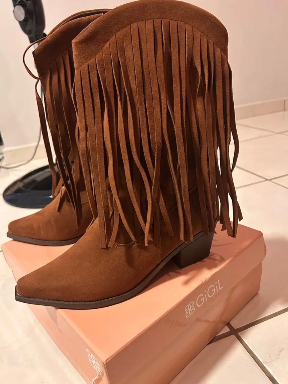 Bota com Franjas  - Foto 2