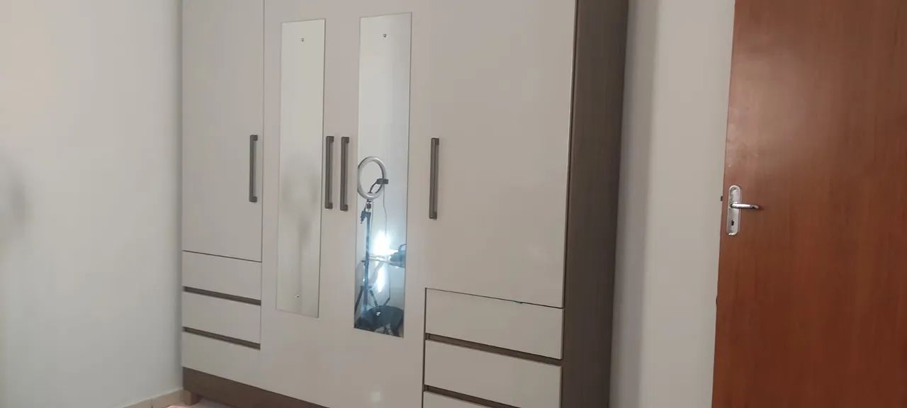 Guarda roupa