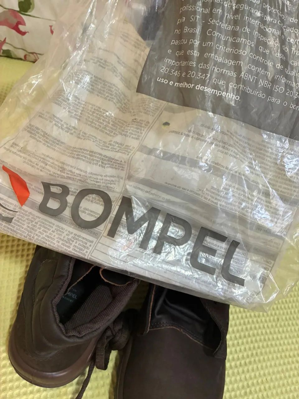 bota bompel nova 43  - Foto 2