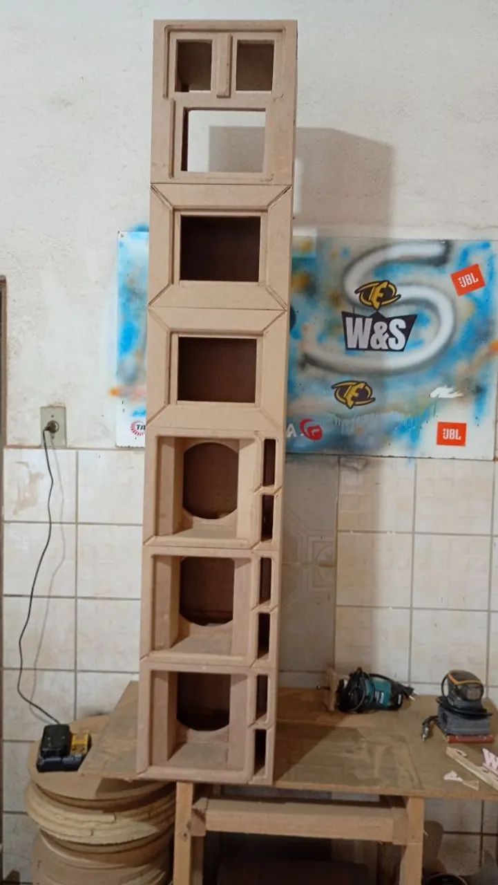 Caixas pra médio de 8 polegadas  - Foto 3