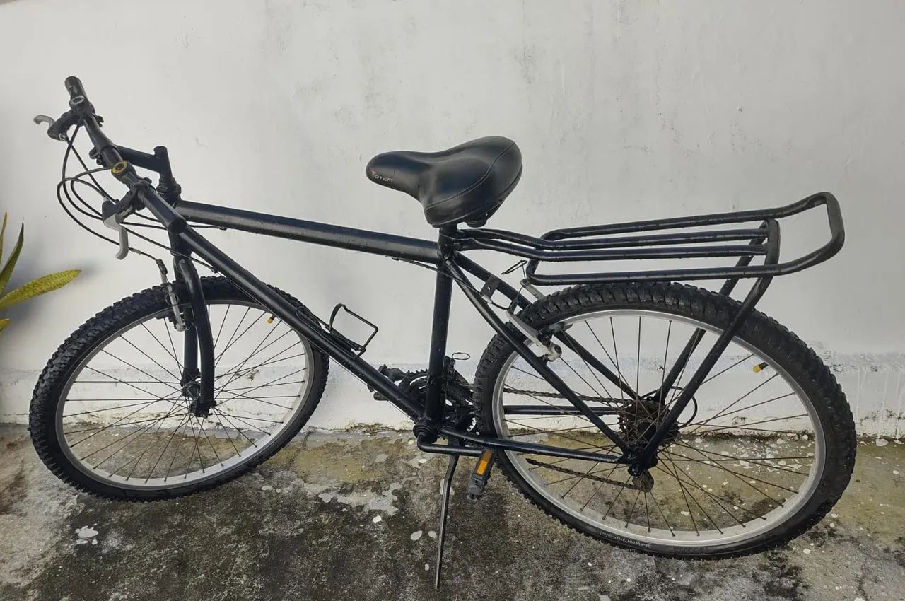 Bicicletas Aro 26 com Marcha e Bagageiro  - Foto 4