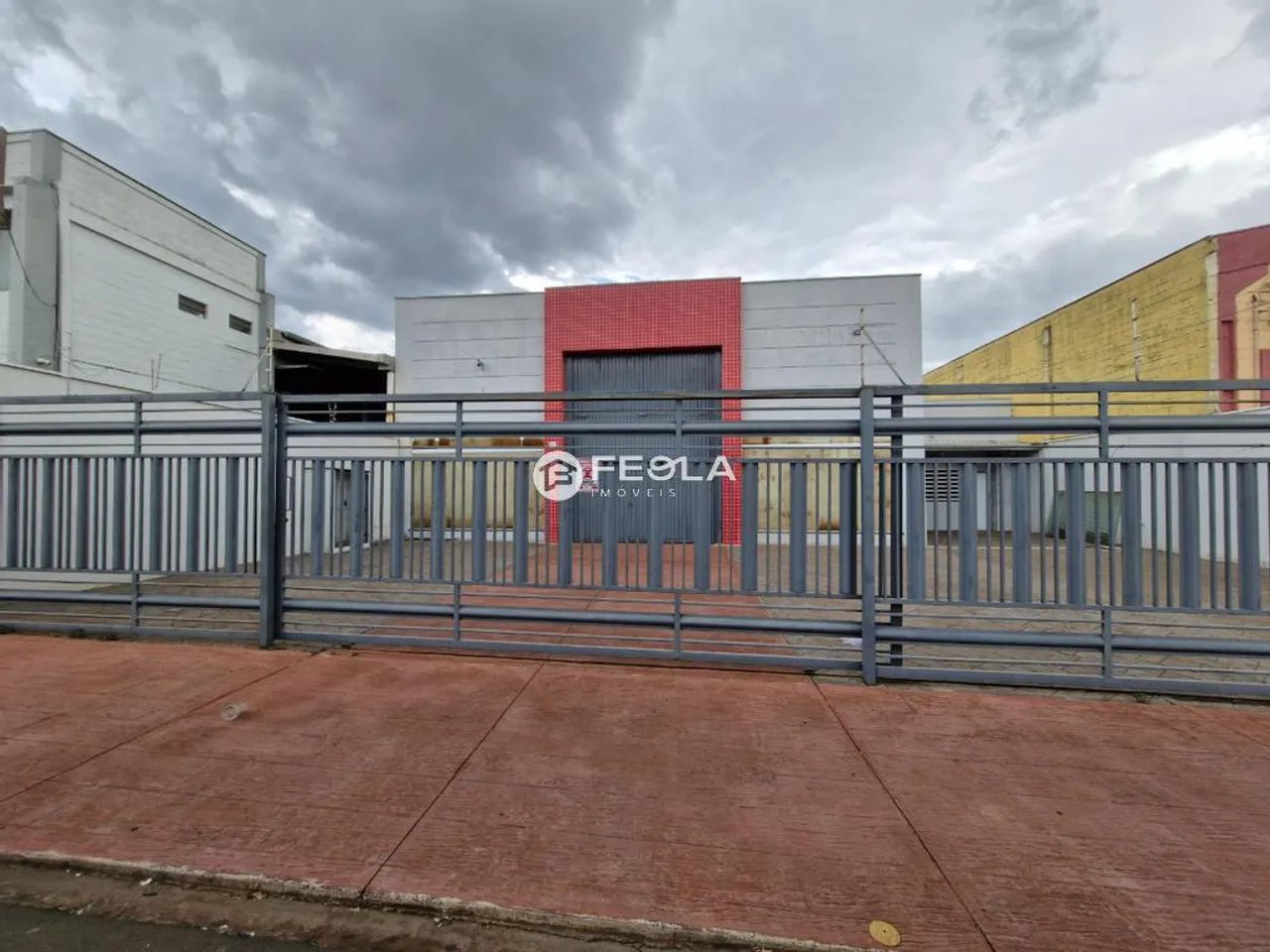 Galpão para alugar em Santa Bárbara D'Oeste, Jardim Pérola, com 690 m²