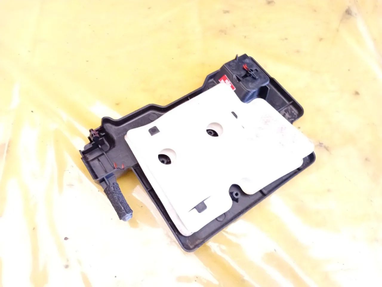 Tampa Caixa Fuzivel Painel Interna Honda Crv Lx 2010 2011 - Peças