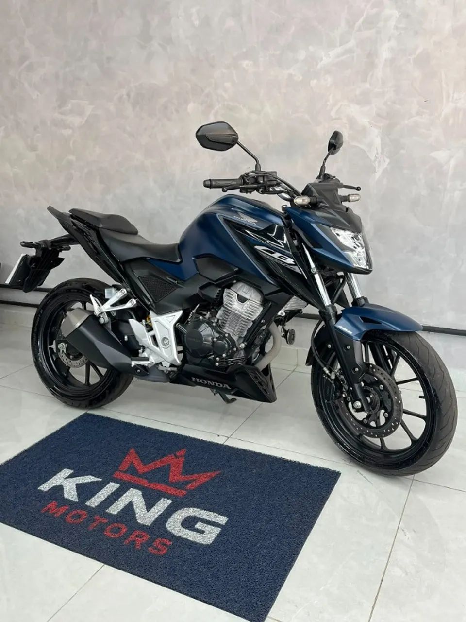 CB 300F - Foto 3