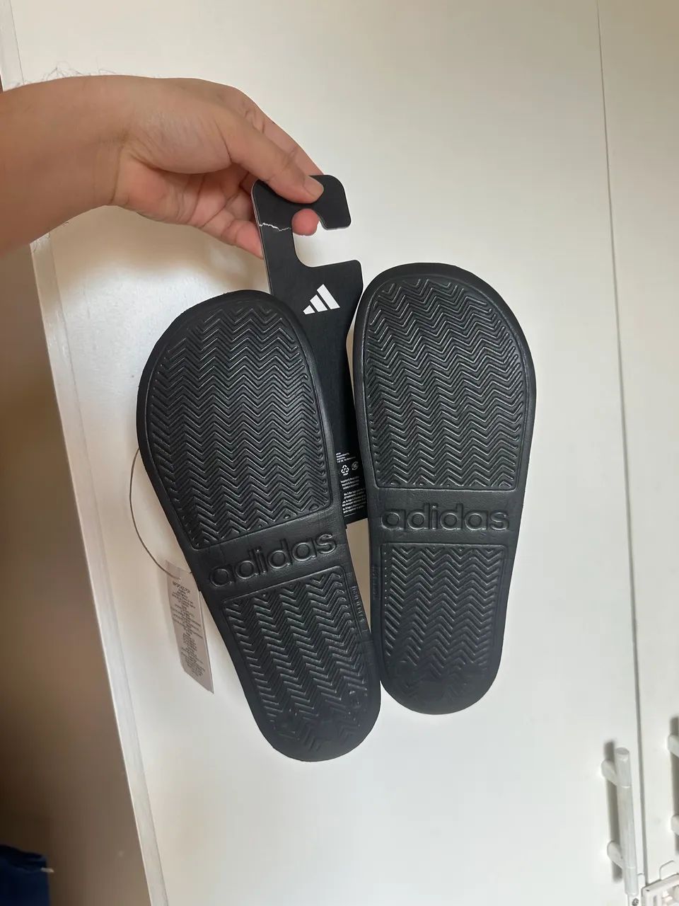 Adidas Adilette Preta - TAM. 41 - Foto 4