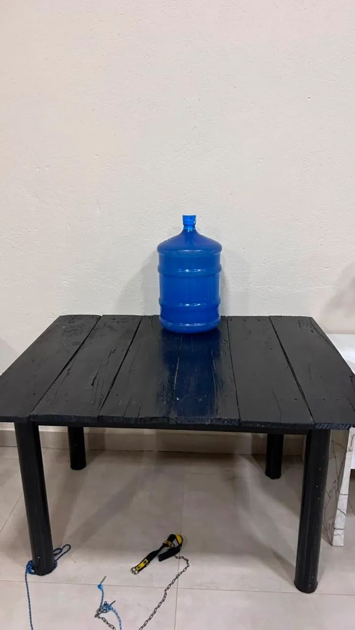 Mesa (69, *